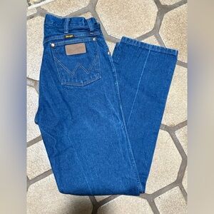 Authentic Vintage Wrangler Classic Blue Jeans